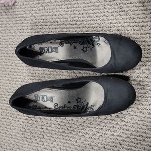 Brash black suede wedges